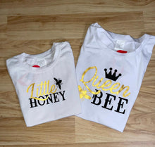 Load image into Gallery viewer, Mother-Daughter Bee T-shirt (Mom&#39;s Shirt)
